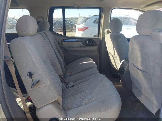 40866685 :رقم المزاد ، 1GKET16M556148635 vin ، 2005 Gmc Envoy Xl Sle مزاد بيع