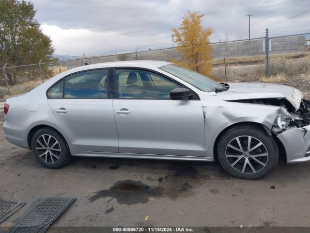 3VWD67AJ9GM333740 Volkswagen Jetta 1.4t Se