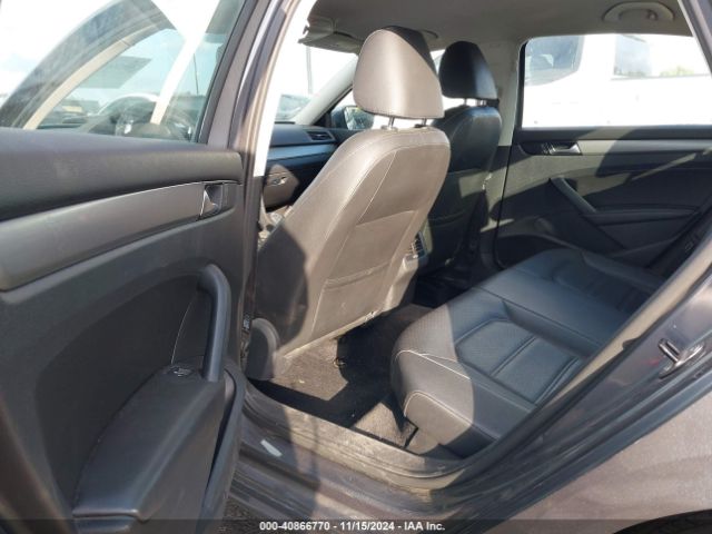 1VWBS7A30EC066913 Volkswagen Passat 1.8t Se