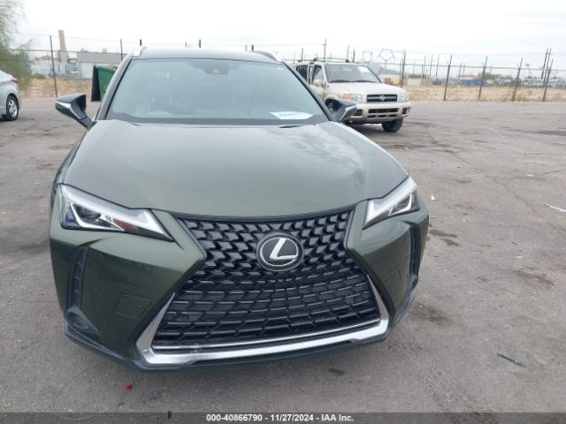 JTHX3JBH6M2035651 Lexus UX 200