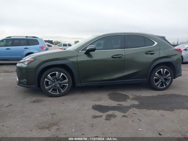 JTHX3JBH6M2035651 Lexus UX 200