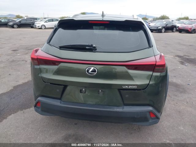 JTHX3JBH6M2035651 Lexus UX 200
