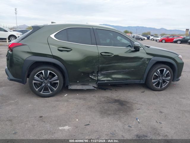 JTHX3JBH6M2035651 Lexus UX 200