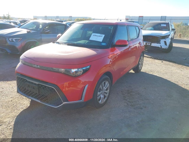 KIA SOUL LX 2023 KNDJ23AU4P7210779 Image 2
