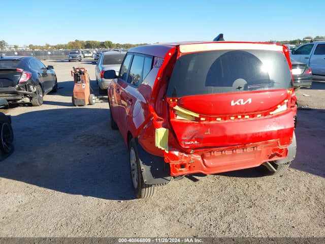 KIA SOUL LX 2023 KNDJ23AU4P7210779 Image 3