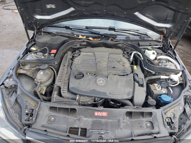 WDDGF8AB1ER323817 Mercedes-Benz C 300 Luxury 4matic/sport 4matic