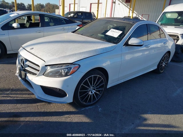 55SWF4KB7FU073261 Mercedes-Benz C 300 4matic/luxury 4matic/sport 4matic