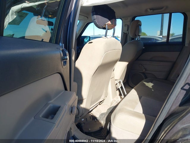 1C4NJPBA7FD372048 Jeep Patriot Sport
