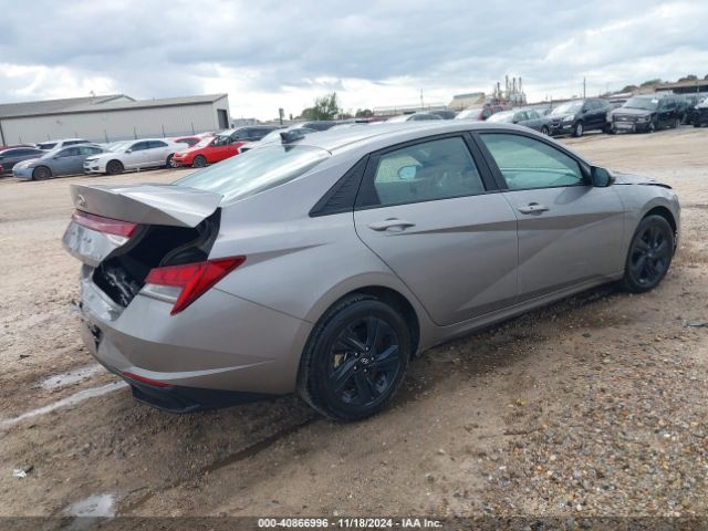 KMHLM4AJ8PU034072 Hyundai Elantra Hybrid Blue