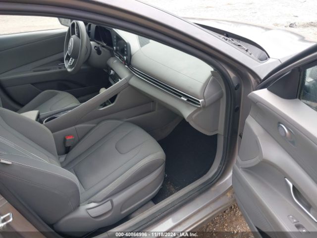 KMHLM4AJ8PU034072 Hyundai Elantra Hybrid Blue