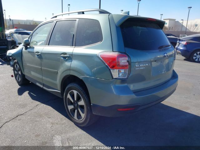JF2SJAGC6JH582735 Subaru Forester 2.5i Premium
