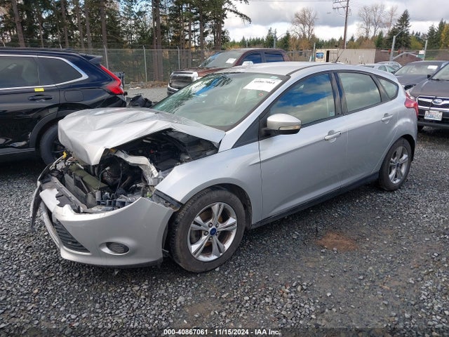 Ford FOCUS SE 2014 1FADP3K2XEL350762 Image 2