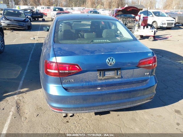 Volkswagen Jetta 1.4t S 2018 3VW2B7AJ7JM247272 Image 17