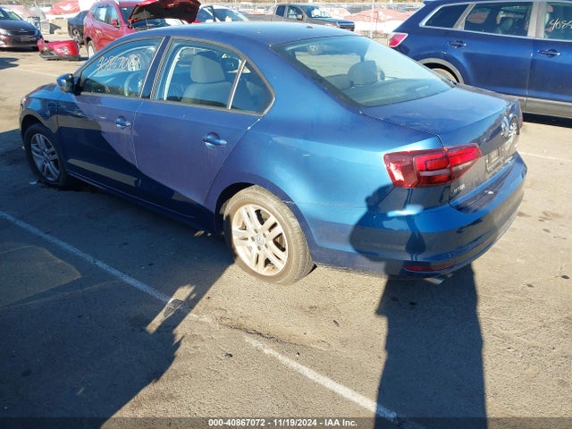 3VW2B7AJ7JM247272 Volkswagen Jetta 1.4t S