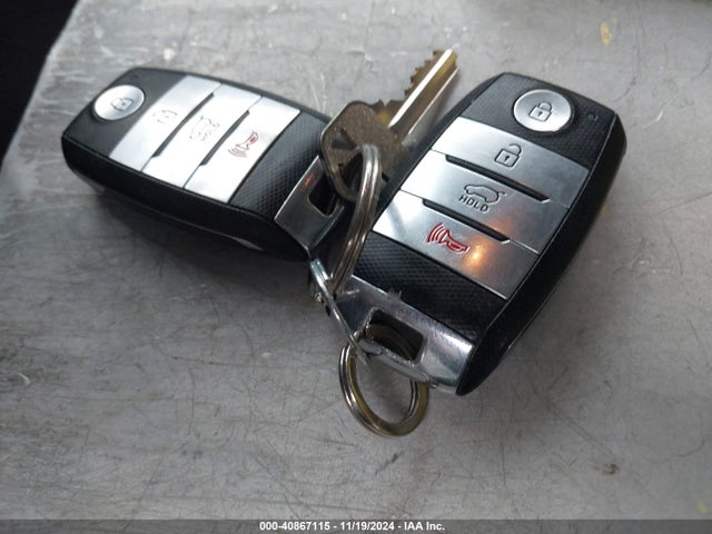 5XYPH4A54HG322624 KIA Sorento 3.3l Ex