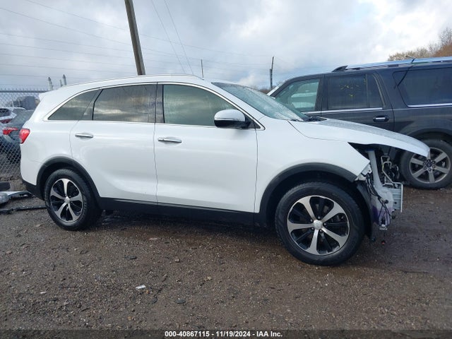 5XYPH4A54HG322624 KIA Sorento 3.3l Ex