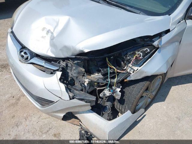 KMHDH4AE9EU043095 Hyundai ELANTRA SE