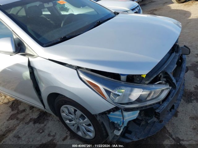 3KPC24A6XME144251 Hyundai ACCENT SE