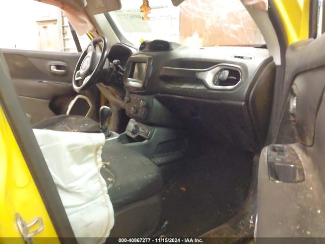ZACCJBBB2JPH86092 Jeep Renegade Latitude 4x4
