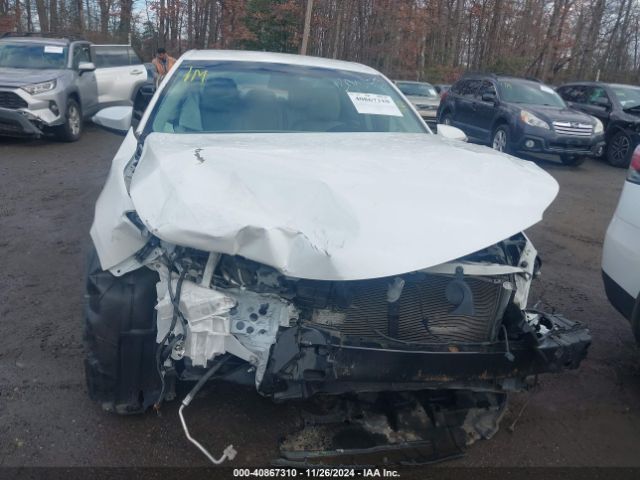 4T1BK1EB3GU201036 Toyota AVALON XLE