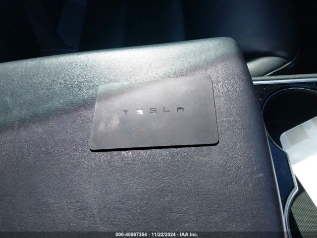 5YJ3E1EA9LF792693 Tesla Model 3 Standard Range Plus Rear-wheel Drive/standard Range Rear-wheel Drive