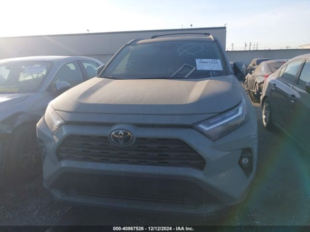 2T3C1RFVXNW236725 Toyota Rav4 Xle Premium