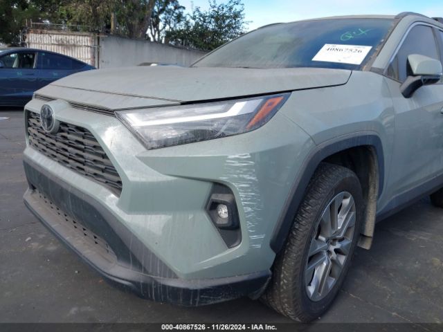 2T3C1RFVXNW236725 Toyota Rav4 Xle Premium