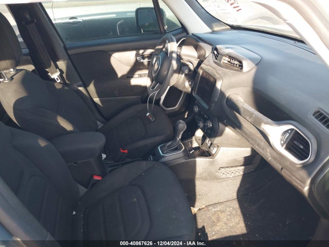 ZACCJABB8JPH71753 Jeep Renegade Latitude Fwd