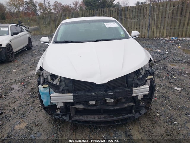 3LN6L2G93GR618646 Lincoln MKZ