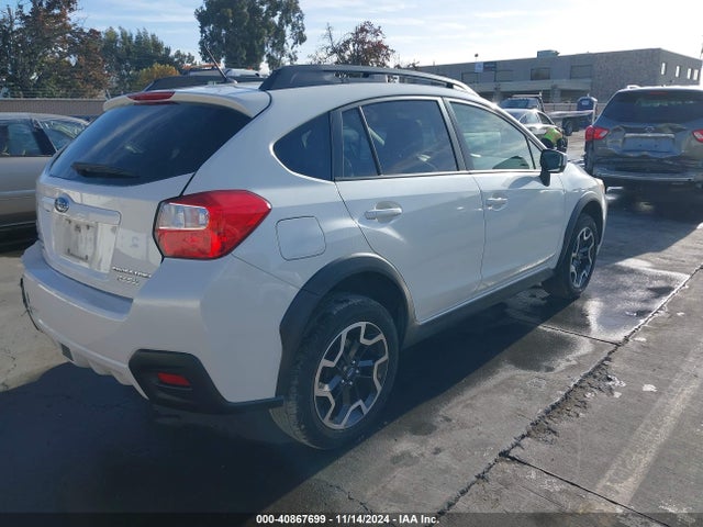 Subaru Crosstrek 2.0i Premium 2017 JF2GPABC6H8217574 Image 4