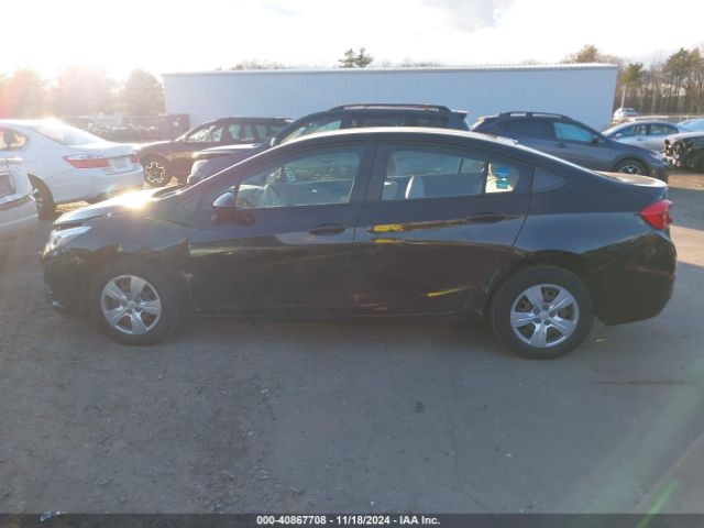 1G1BC5SM3H7271062 Chevrolet Cruze Ls Auto