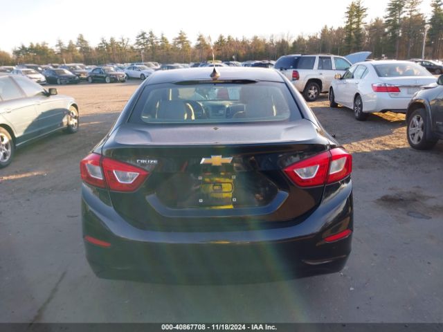 1G1BC5SM3H7271062 Chevrolet Cruze Ls Auto
