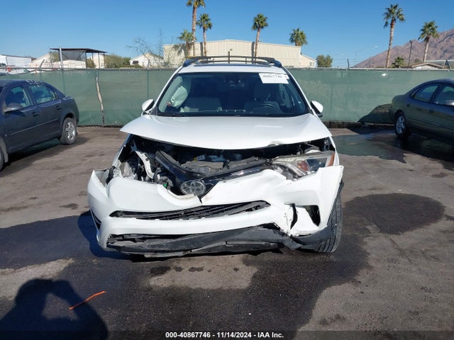 JTMWFREV5JJ151526 Toyota Rav4 Adventure/xle