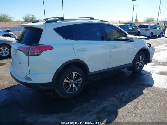 JTMWFREV5JJ151526 Toyota Rav4 Adventure/xle