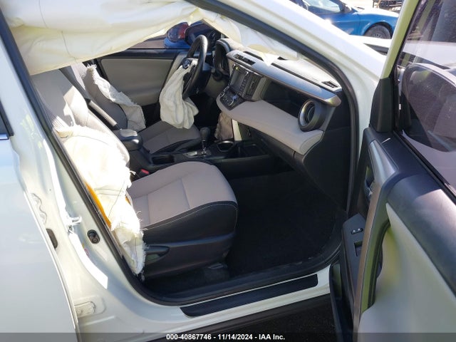 JTMWFREV5JJ151526 Toyota Rav4 Adventure/xle