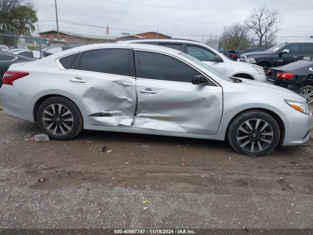 1N4AL3AP2JC179026 Nissan Altima 2.5 Sv