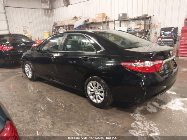 Toyota CAMRY LE 2016 4T4BF1FK7GR530699 Image 3