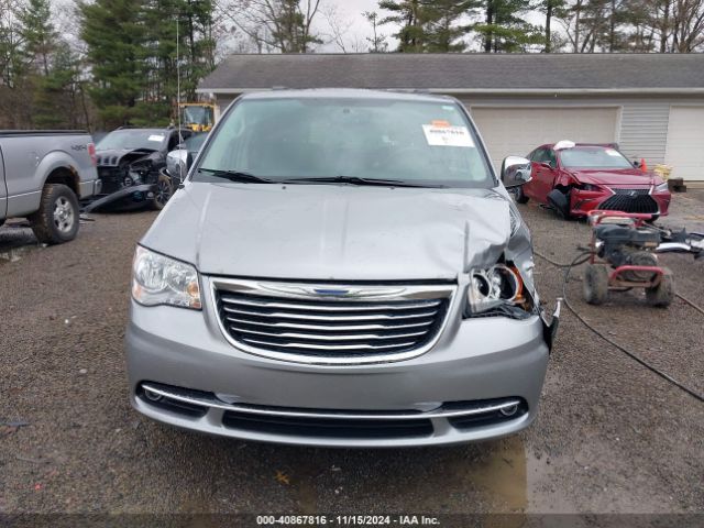 2C4RC1CG5GR174496 Chrysler Town & Country Touring-l Anniversary Edition
