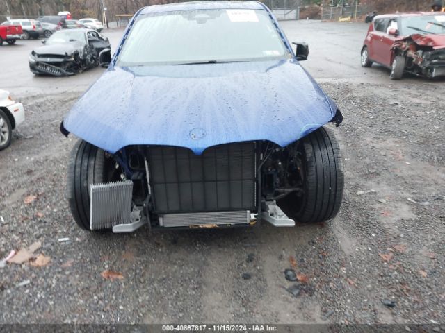 5UX33EU08R9S28895 BMW X5 M60i