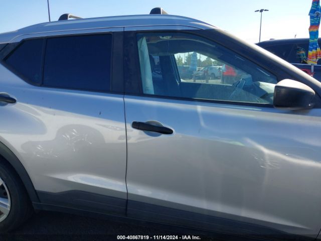 3N1CP5CU8JL528560 Nissan KICKS S