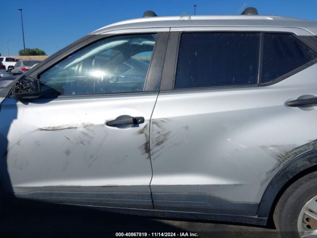 3N1CP5CU8JL528560 Nissan KICKS S