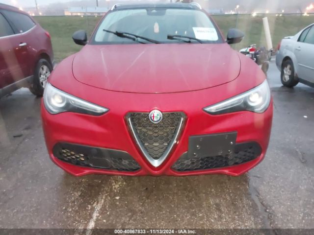 ZASFAKBN8J7B64219 Alfa Romeo Stelvio Ti Awd