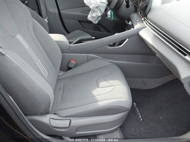 KMHLM4DG8RU849231 Hyundai ELANTRA SEL