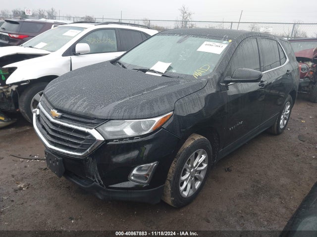 Chevrolet EQUINOX LT 2018 2GNAXSEV0J6216995 Image 2