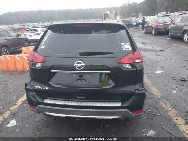 Nissan ROGUE S 2018 KNMAT2MT1JP601986 Image 17
