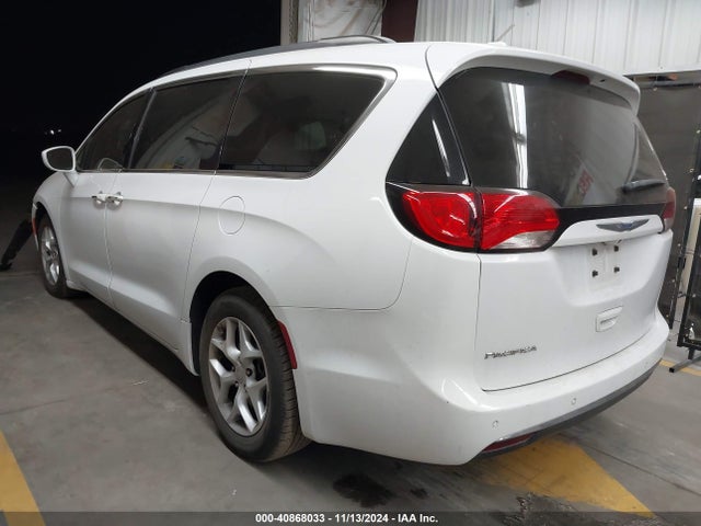 2C4RC1FGXJR234954 Chrysler Pacifica Touring Plus