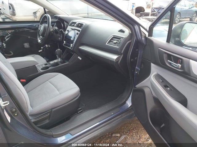 Subaru Outback 2.5i Premium 2018 4S4BSACC8J3239404 Image 5