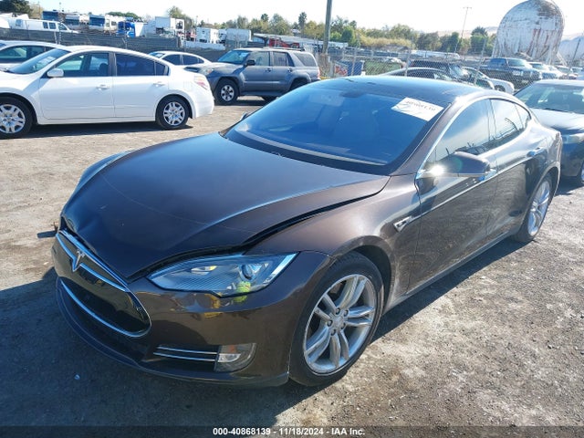 2013 TESLA MODEL S 5YJSA1AC7DFP10637 Photo 1