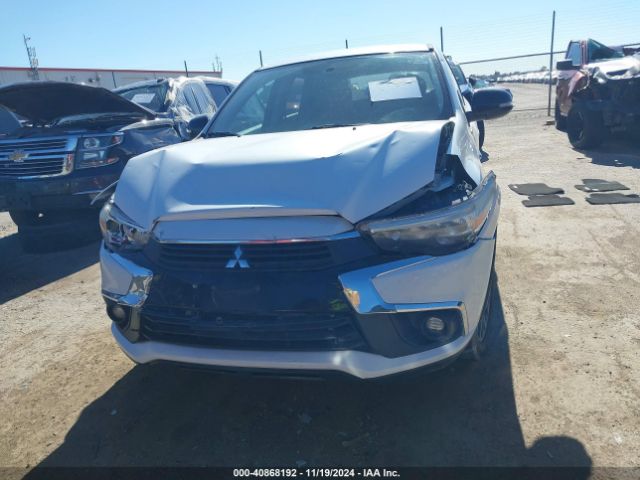 JA4AP3AU4HZ069813 Mitsubishi Outlander Sport 2.0 Le