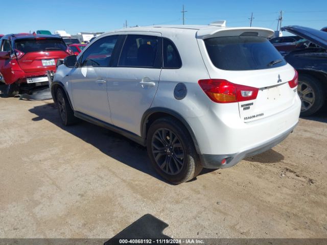 JA4AP3AU4HZ069813 Mitsubishi Outlander Sport 2.0 Le